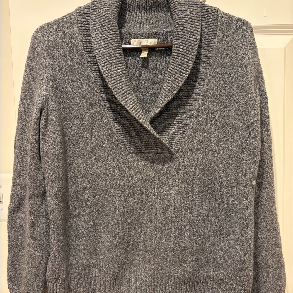 Bass Heather Gray Cowl Neck Sweater, size Large